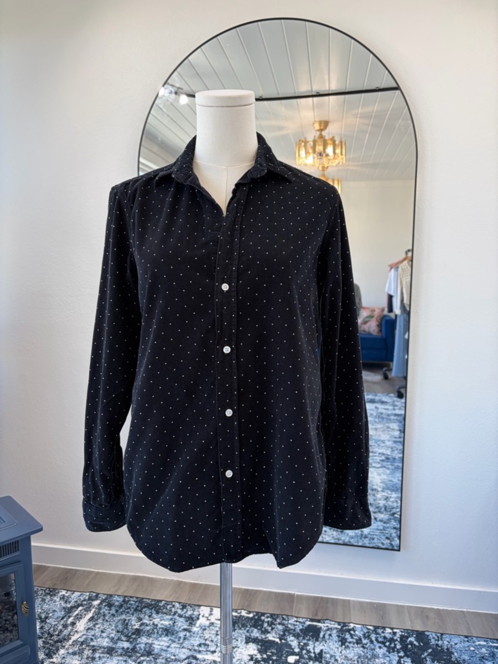 Frank & Eileen Frank Corduroy Button Up Black Polka Dot Shirt, Small - Picture 8 of 8